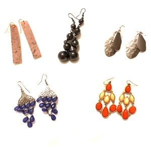 FREE WITH PURCHASE ‼️ Dangle Earring Bundle